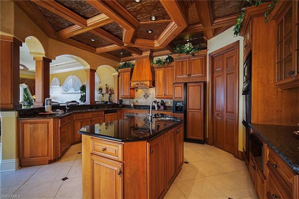 Interior, Kitchen, Recessed Lighting, Stainless Steel Appliances, Wooden Beams, Wooden Ceilings