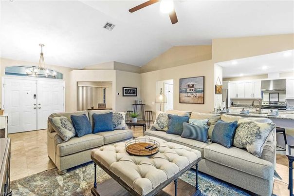 Interior, Kitchen, Living room, Recessed Lighting, Stainless Steel Appliances