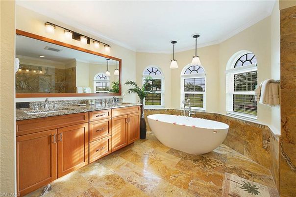 Bathroom, Dual Sink Vanities, Free Standing Baths, Interior, Pendant Lights