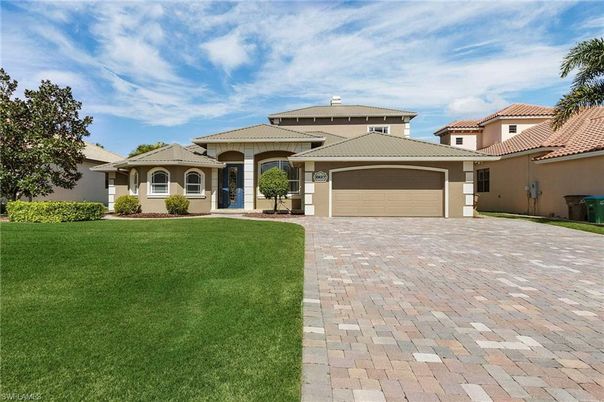 Attached, Backyard, Exterior, Facade, Mediterranean
