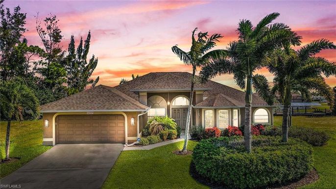 Attached, Backyard, Exterior, Facade, Mediterranean