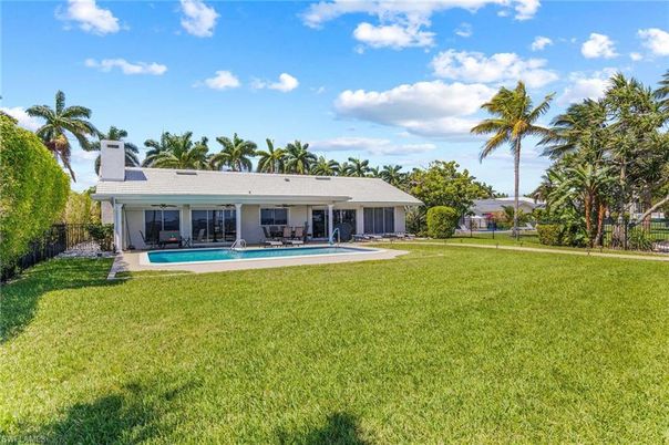 Backyard, Exterior, Pool