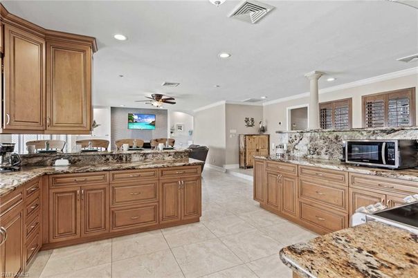 Interior, Kitchen, Recessed Lighting
