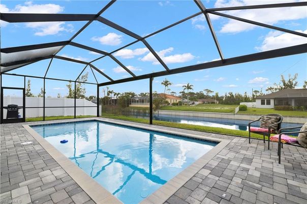 Glass Ceilings, Interior, Pool, Sun Room, Water