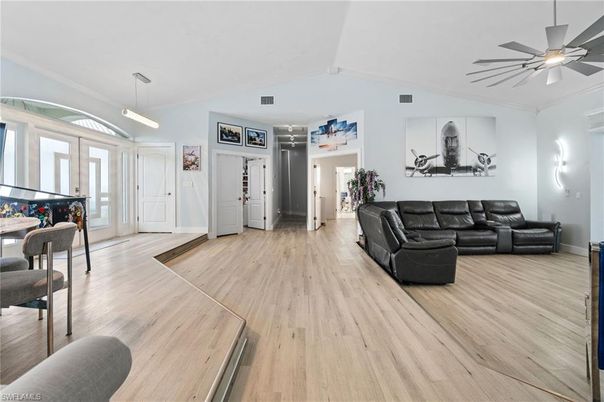 Interior, Living room, Pendant Lights, Wood Texture Flooring