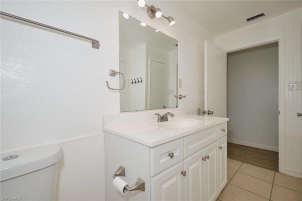 Bathroom, Dual Sink Vanities, Interior, Wood Texture Flooring