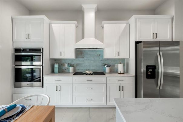 Interior, Kitchen, Stainless Steel Appliances