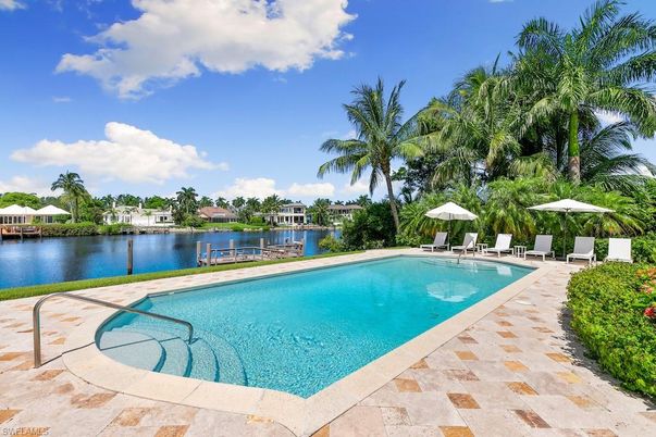 Exterior, Lake, Pool, Water