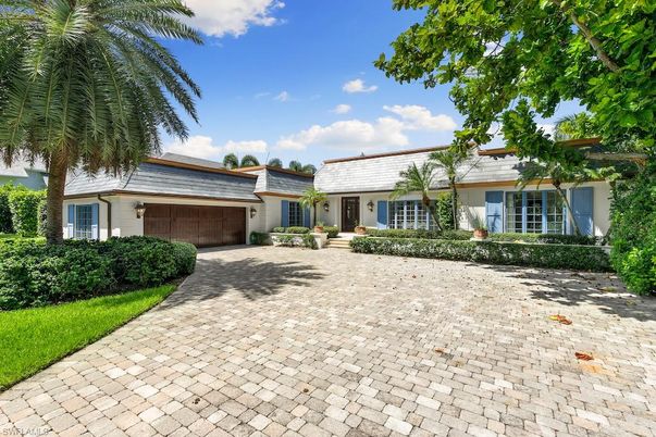 Attached, Backyard, Exterior, Facade, Ranch