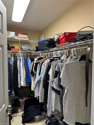 Interior, Walk-in Closets
