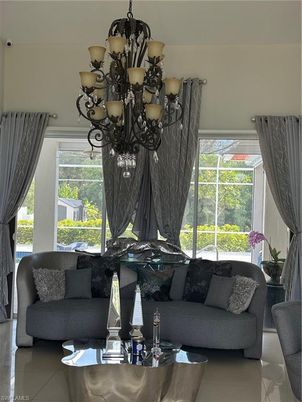 Chandelier, Interior, Living room