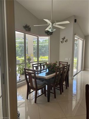 Dining room, Interior