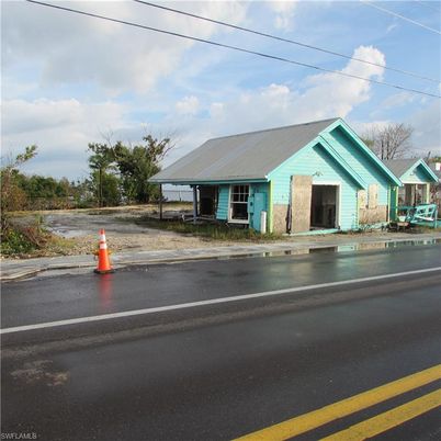 Exterior, Facade, None