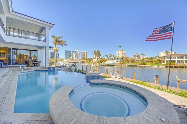 Exterior, Lake, Pool
