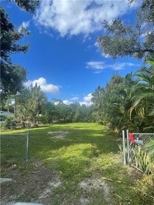 Backyard, Exterior, Lake
