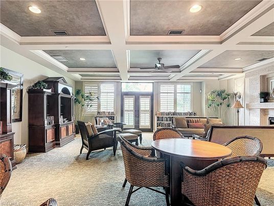 Dining room, Interior, Living room, Recessed Lighting