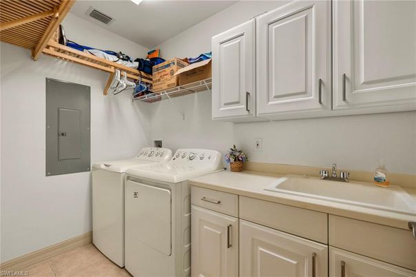 Interior, Washer