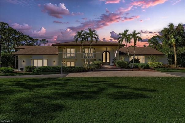 Backyard, Exterior, Facade, Mediterranean