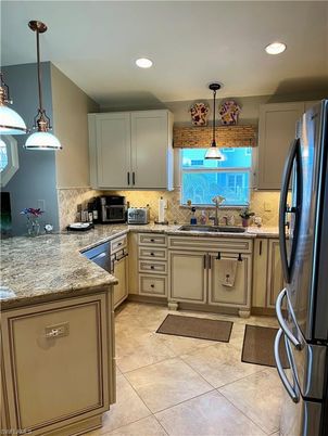 Interior, Kitchen, Pendant Lights, Recessed Lighting