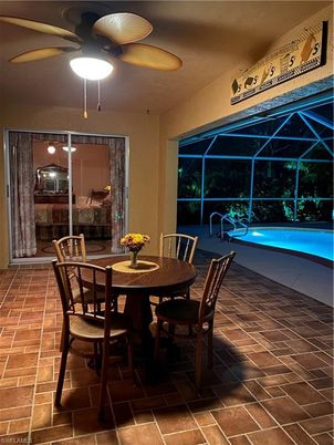 Dining room, Interior, Pool, Sun Room