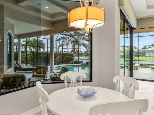 Dining room, Interior, Recessed Lighting, Sun Room, Water
