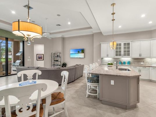 Dining room, Interior, Kitchen, Living room, Pendant Lights, Recessed Lighting