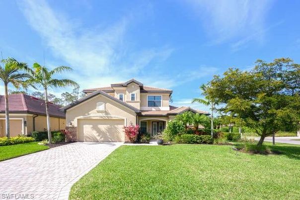 Attached, Backyard, Exterior, Facade, Mediterranean