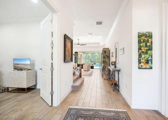 Interior, Recessed Lighting, Wood Texture Flooring