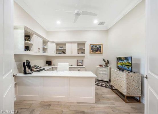 Home Office, Interior, Recessed Lighting, Wood Texture Flooring