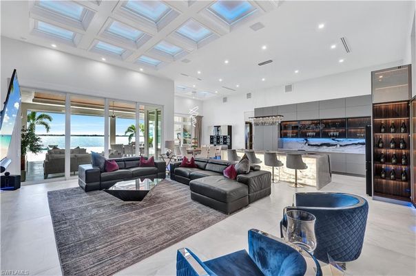 Interior, Kitchen, Living room, Pendant Lights, Recessed Lighting, Water