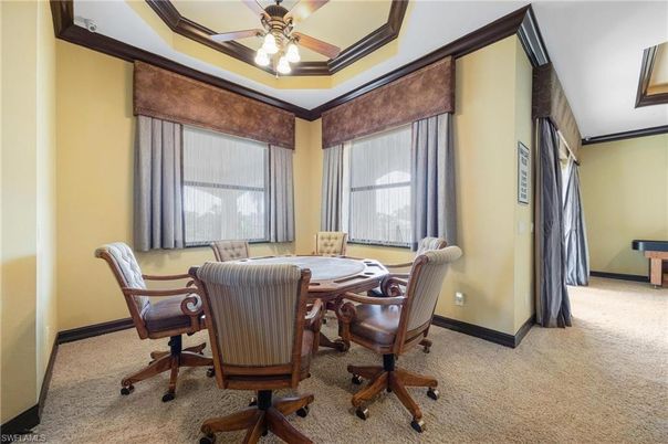 Dining room, Interior