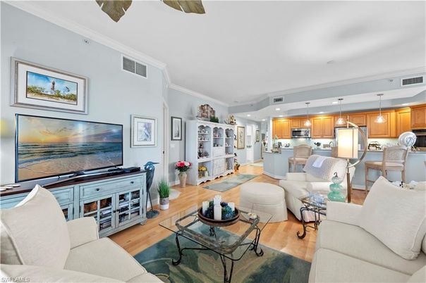 Interior, Kitchen, Living room, Pendant Lights, Recessed Lighting, Stainless Steel Appliances, Wood Texture Flooring
