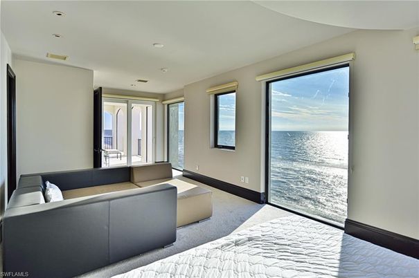 Bedroom, Interior, Recessed Lighting, Water