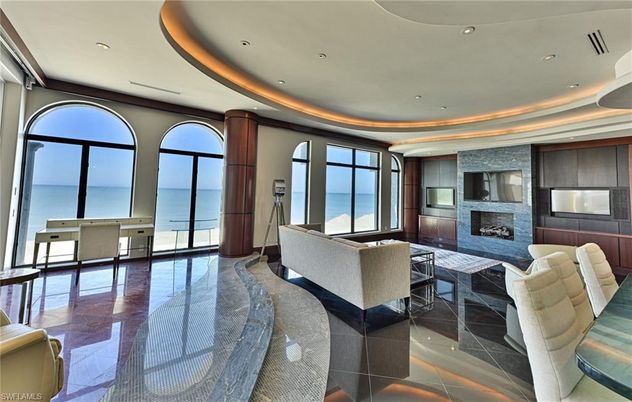Fireplace, Interior, Living room, Recessed Lighting, Water