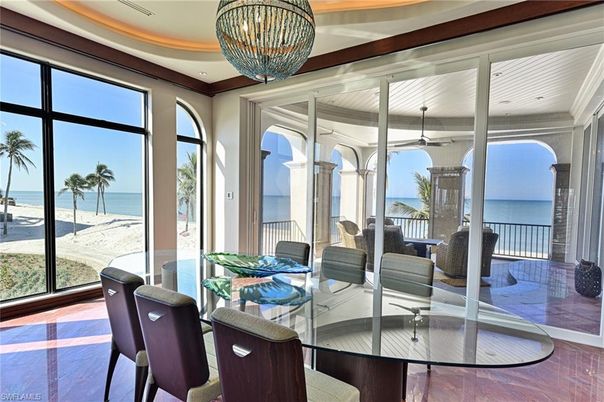 Dining room, Interior, Pendant Lights, Water