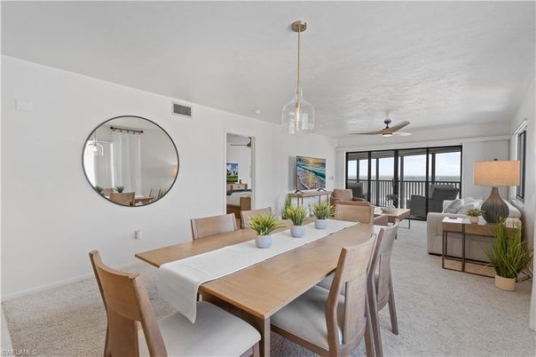 Dining room, Interior, Living room, Pendant Lights