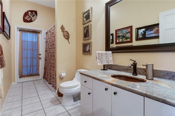 Bathroom, Interior