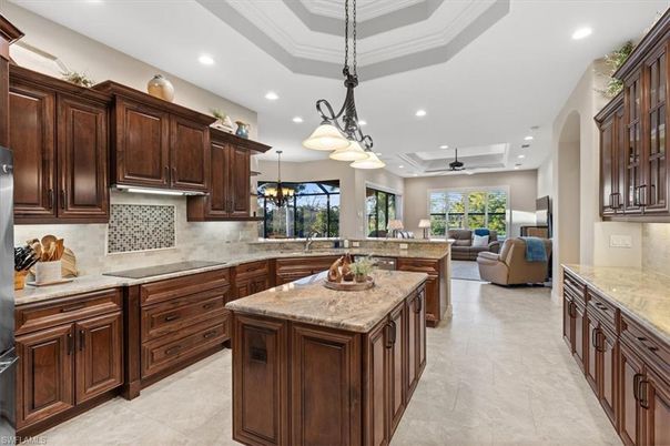 Chandelier, Interior, Kitchen, Living room, Pendant Lights, Recessed Lighting