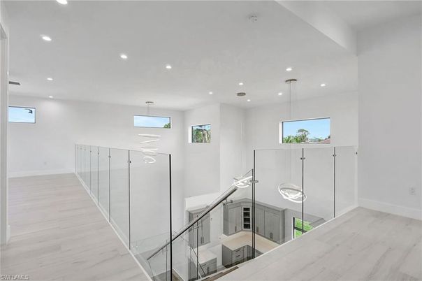 Interior, Pendant Lights, Recessed Lighting, Wood Texture Flooring