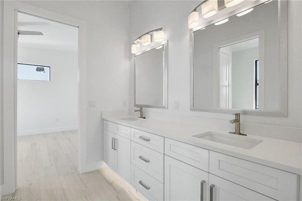 Bathroom, Dual Sink Vanities, Interior, Wood Texture Flooring