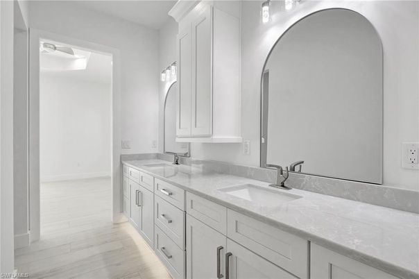 Bathroom, Dual Sink Vanities, Interior, Wood Texture Flooring