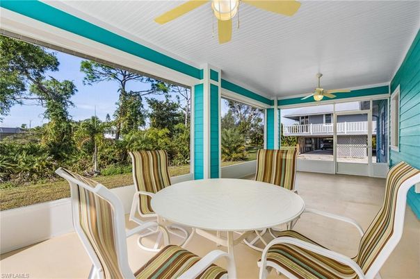 Dining room, Interior, Sun Room