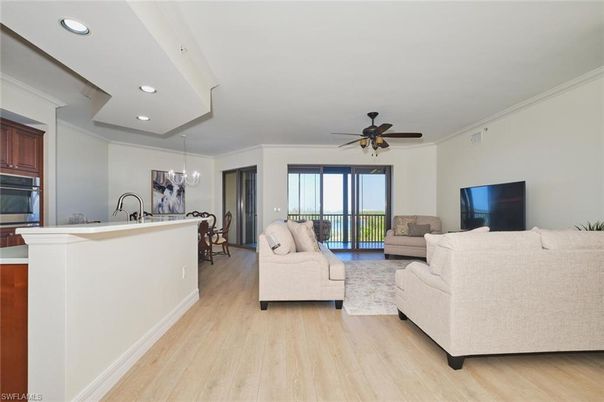 Interior, Kitchen, Living room, Pendant Lights, Recessed Lighting, Wood Texture Flooring