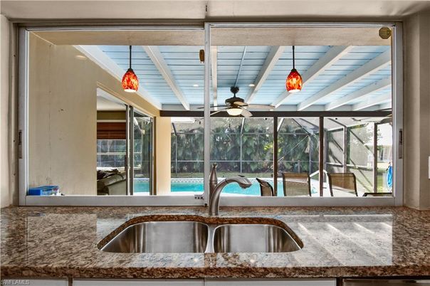 Interior, Pendant Lights, Sun Room