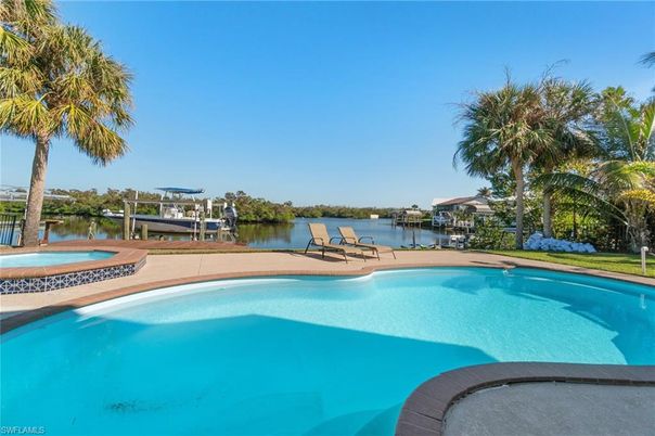 Exterior, Lake, Pool, Water