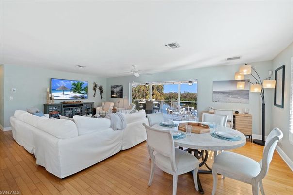 Dining room, Interior, Living room, Wood Texture Flooring