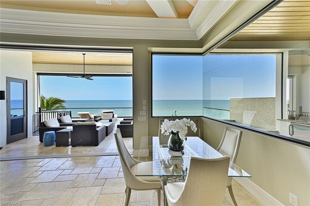 Dining room, Interior, Pendant Lights, Water