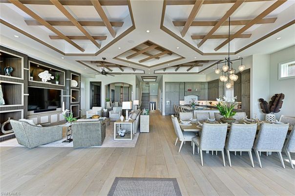 Dining room, Interior, Kitchen, Living room, Pendant Lights, Recessed Lighting, Wood Texture Flooring