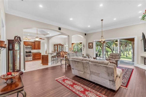 Interior, Kitchen, Living room, Pendant Lights, Recessed Lighting, Stainless Steel Appliances, Wood Texture Flooring