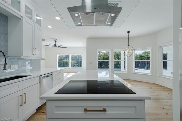 Interior, Kitchen, Pendant Lights, Recessed Lighting, Wood Texture Flooring